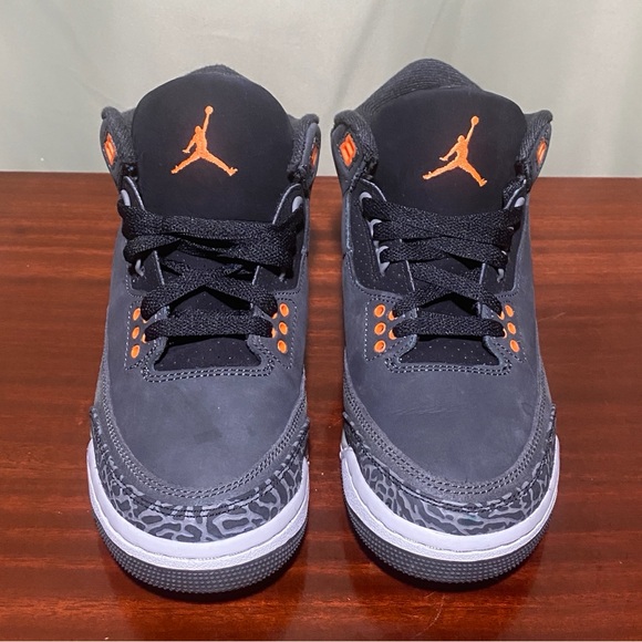 Jordan 3 Retro 2023 Mid Fear Pack DM0967-080 size 6.5Y /Wmns 8 - Picture 4 of 7